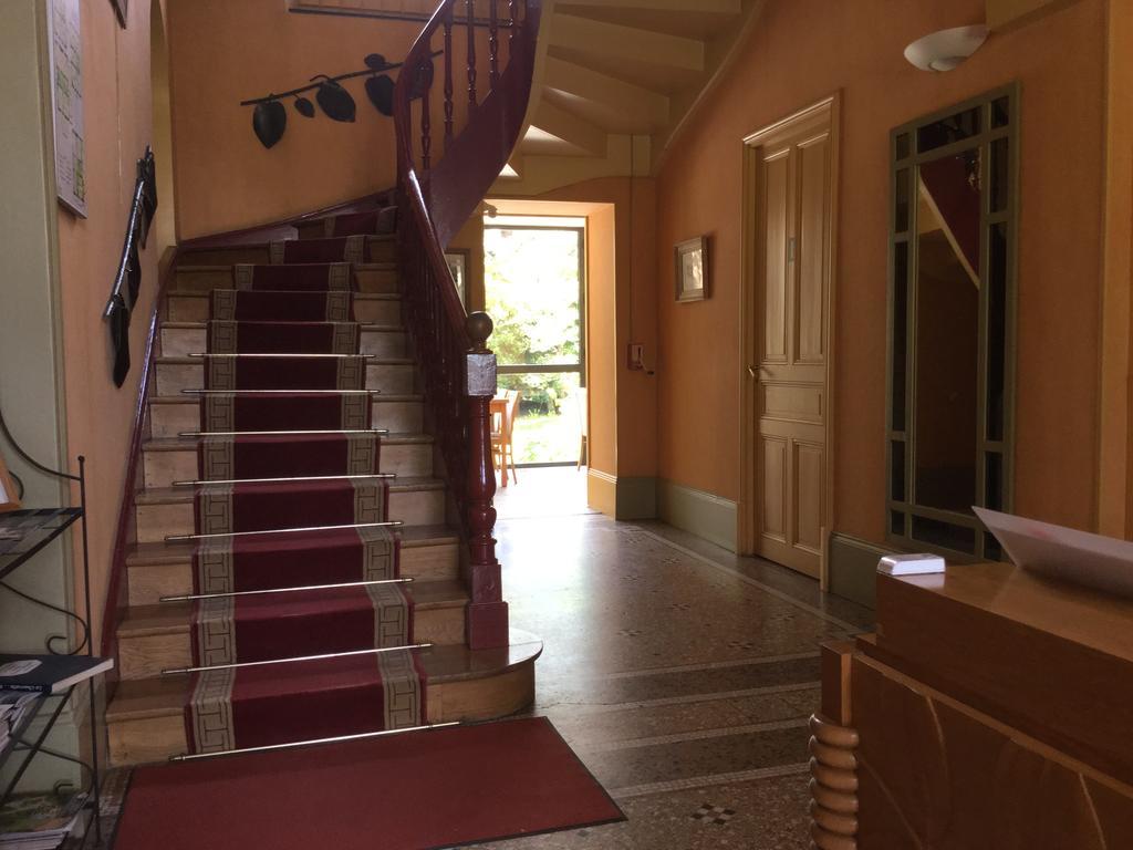Hôtel de charme L'Orée du Parc Romans-sur-Isère Esterno foto