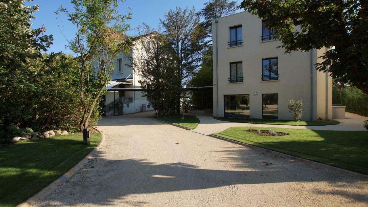 Hôtel de charme L'Orée du Parc Romans-sur-Isère Esterno foto