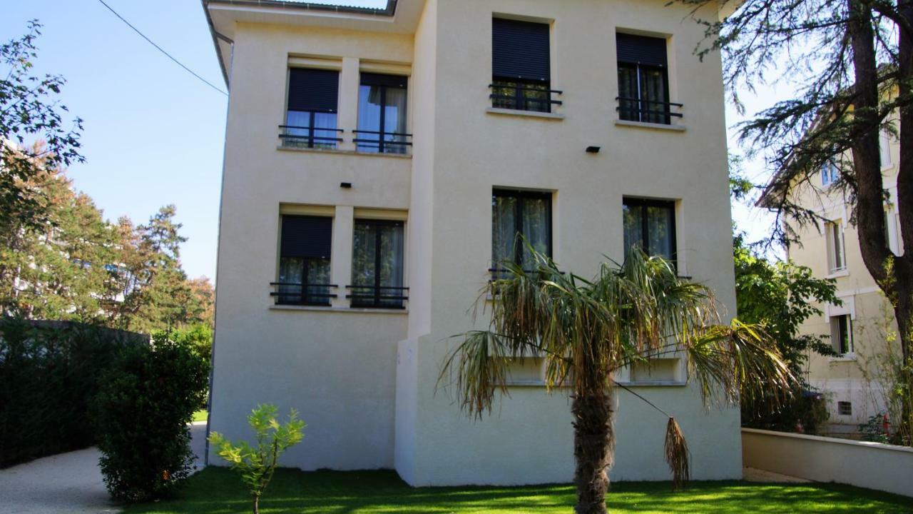 Hôtel de charme L'Orée du Parc Romans-sur-Isère Esterno foto